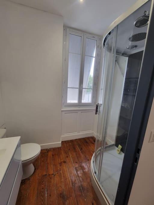 Appartement de Charme avec tomettes et Parquet Graulhet Extérieur photo